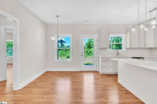 5138 N Old Laurens Road, Gray Court, SC 29645