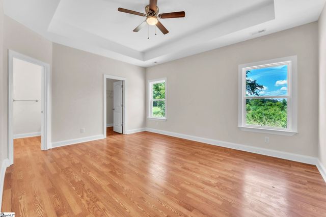 5138 N Old Laurens Road, Gray Court, SC 29645