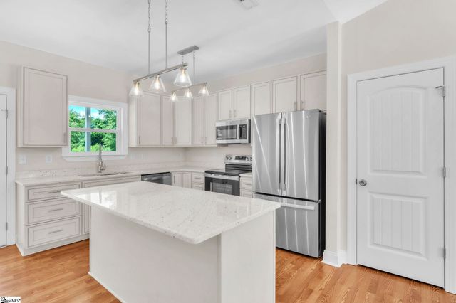 5138 N Old Laurens Road, Gray Court, SC 29645