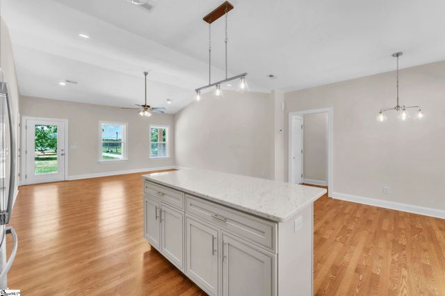 5138 N Old Laurens Road, Gray Court, SC 29645