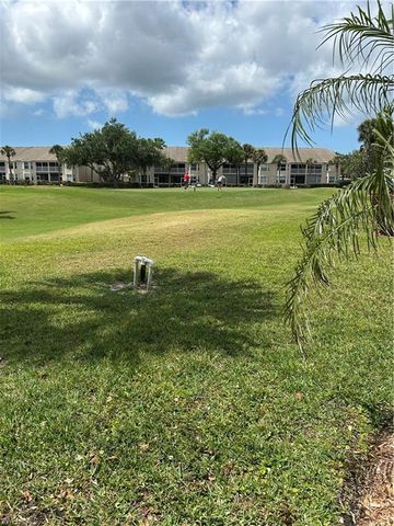 20708 Country Barn DR, Estero, FL 33928