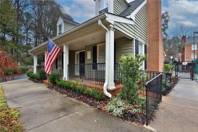 55 Mount Vernon Circle, Atlanta, GA 30338