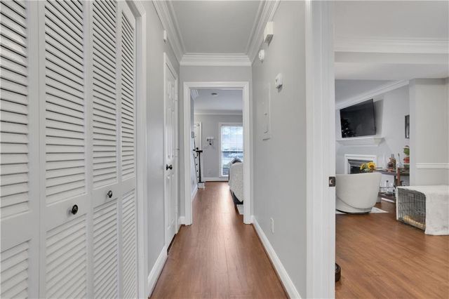 55 Mount Vernon Circle, Atlanta, GA 30338