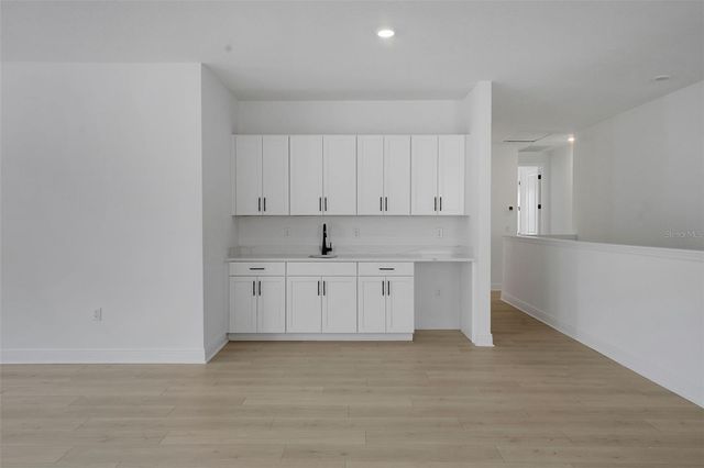 14427 CREST PALM AVENUE, Windermere, FL 34786