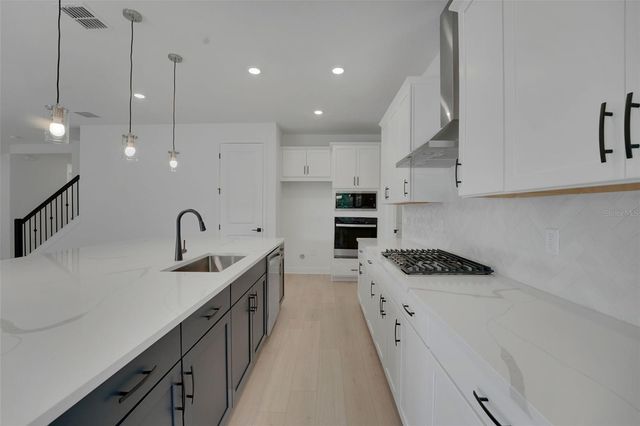 14427 CREST PALM AVENUE, Windermere, FL 34786