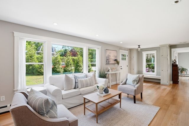 300 Gannett Rd, Scituate, MA 02066