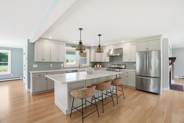 300 Gannett Rd, Scituate, MA 02066