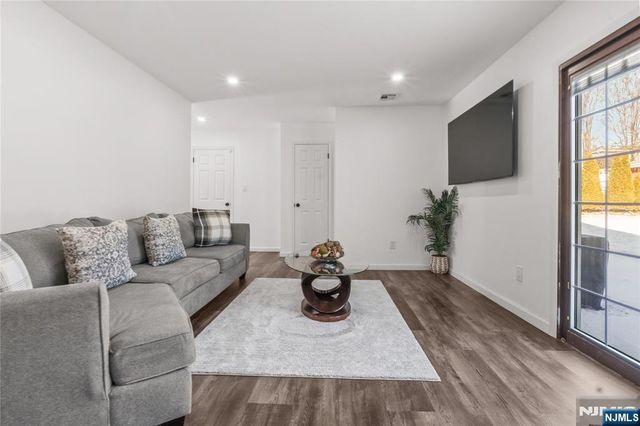 2273 Balmoral Avenue, Union, NJ 07083