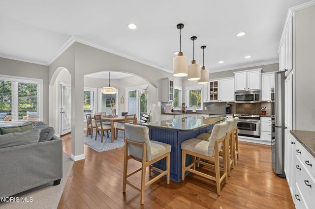 7559 Olympic Parkway, Sylvania, OH 43560