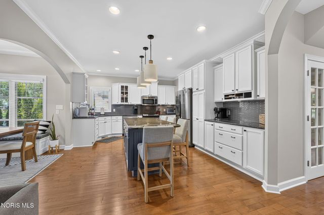 7559 Olympic Parkway, Sylvania, OH 43560