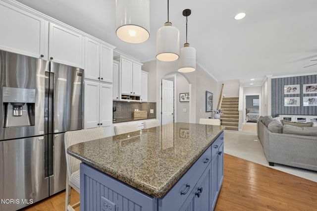 7559 Olympic Parkway, Sylvania, OH 43560