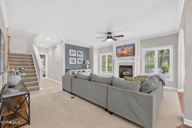 7559 Olympic Parkway, Sylvania, OH 43560