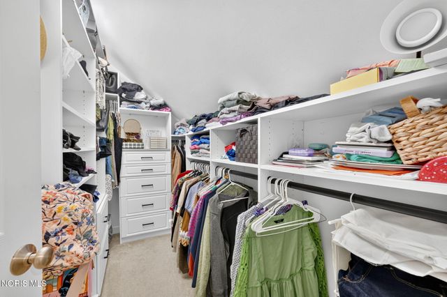 7559 Olympic Parkway, Sylvania, OH 43560