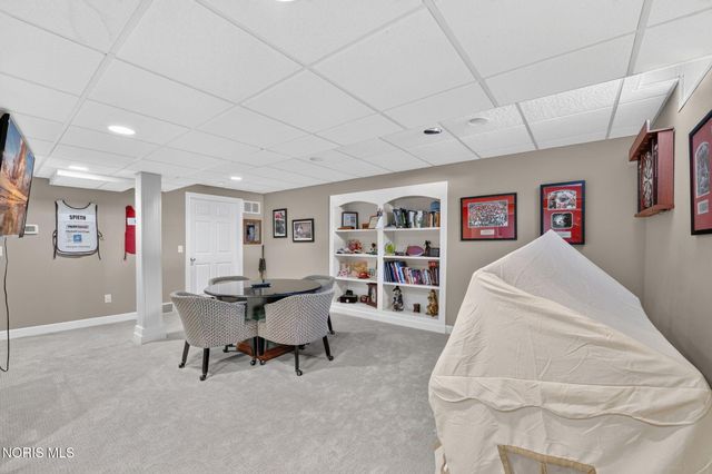 7559 Olympic Parkway, Sylvania, OH 43560