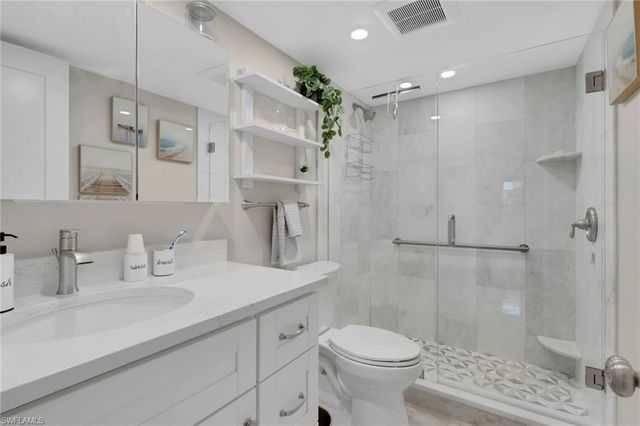 642 12th AVE S, Naples, FL 34102