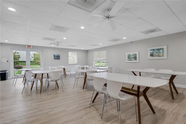 642 12th AVE S, Naples, FL 34102