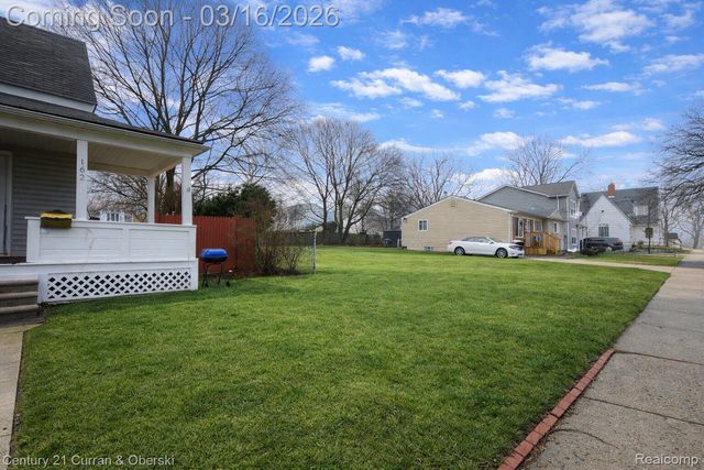 162 Perkins Street, Pontiac, MI 48342