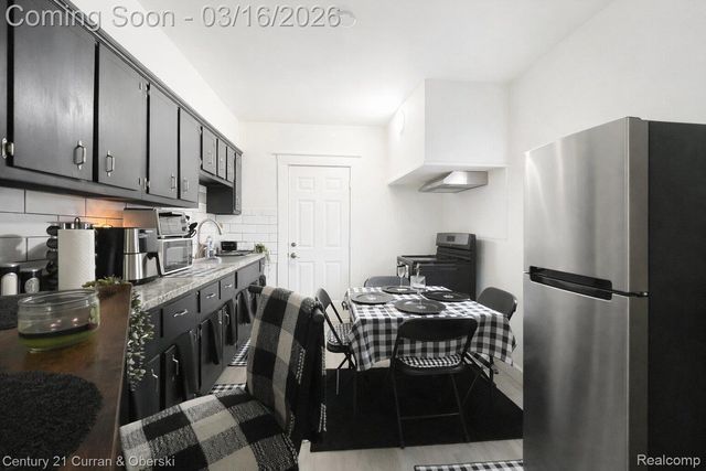 162 Perkins Street, Pontiac, MI 48342