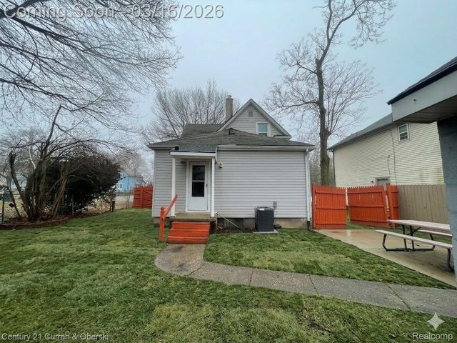 162 Perkins Street, Pontiac, MI 48342