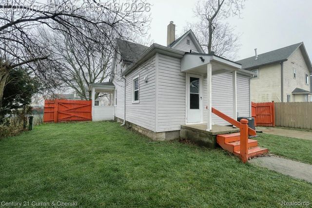 162 Perkins Street, Pontiac, MI 48342