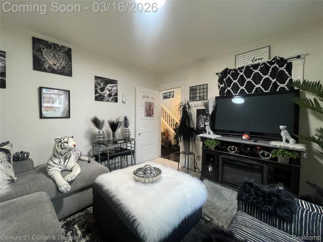 162 Perkins Street, Pontiac, MI 48342