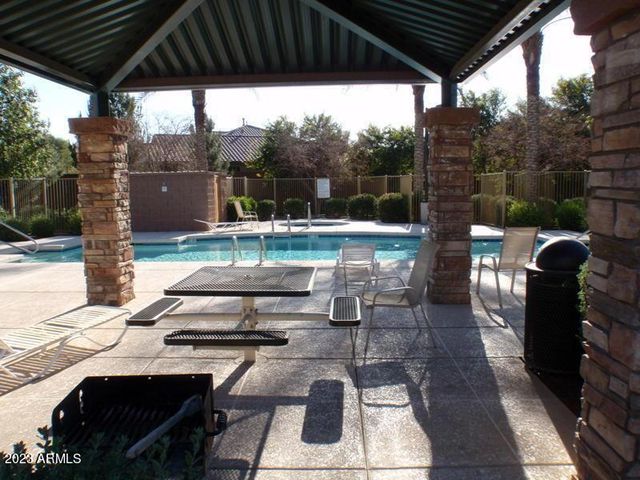 1209 S ROGER Way, Chandler, AZ 85286