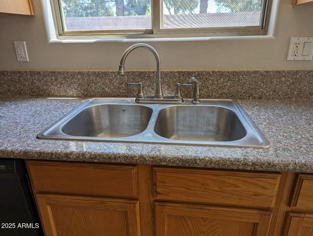 1209 S ROGER Way, Chandler, AZ 85286