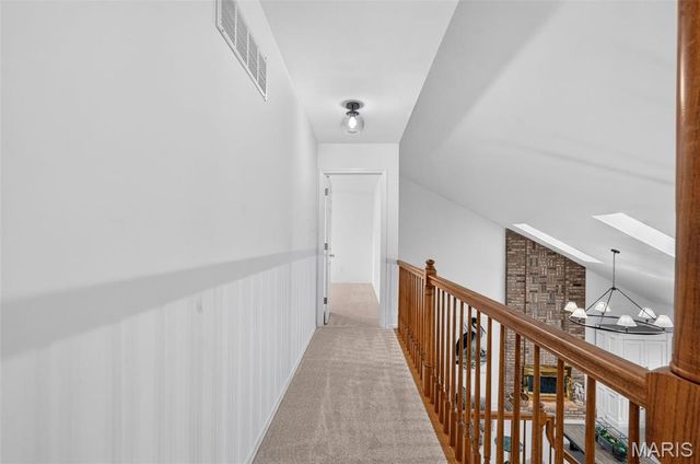 440 Meramec Way, St Charles, MO 63303