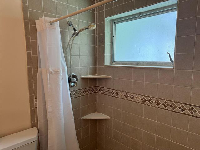 4564 NW 16th Avenue, Fort Lauderdale, FL 33309