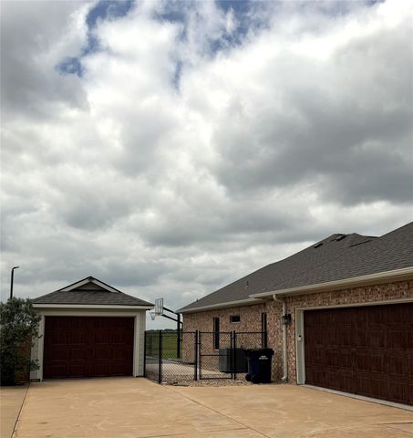7396 CR 424, Thrall, TX 76578