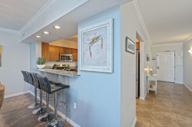 1328 Miracle Strip Parkway, 402, Fort Walton Beach, FL 32548