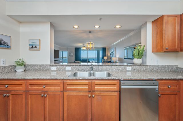 1328 Miracle Strip Parkway, 402, Fort Walton Beach, FL 32548