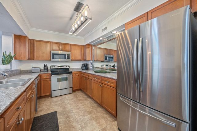 1328 Miracle Strip Parkway, 402, Fort Walton Beach, FL 32548