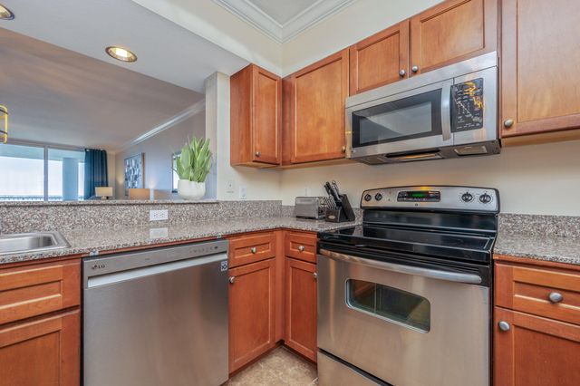 1328 Miracle Strip Parkway, 402, Fort Walton Beach, FL 32548