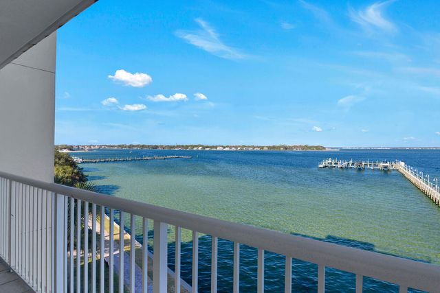 1328 Miracle Strip Parkway, 402, Fort Walton Beach, FL 32548