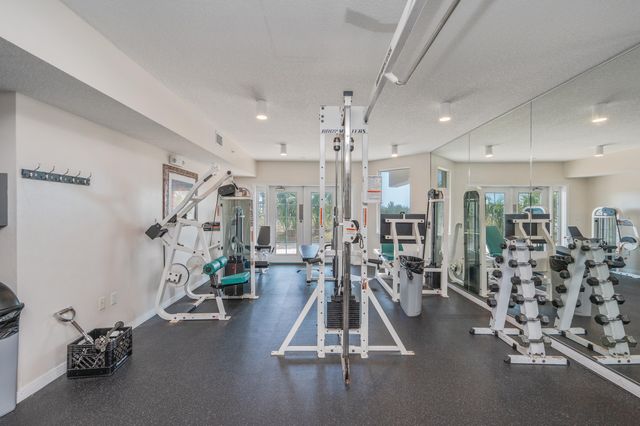 1328 Miracle Strip Parkway, 402, Fort Walton Beach, FL 32548