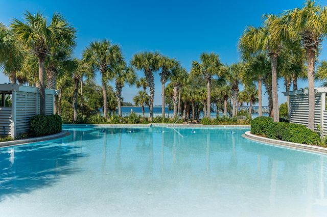 1328 Miracle Strip Parkway, 402, Fort Walton Beach, FL 32548