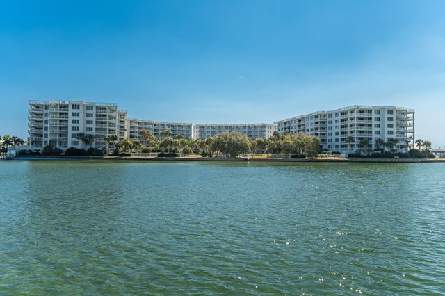 1328 Miracle Strip Parkway, 402, Fort Walton Beach, FL 32548