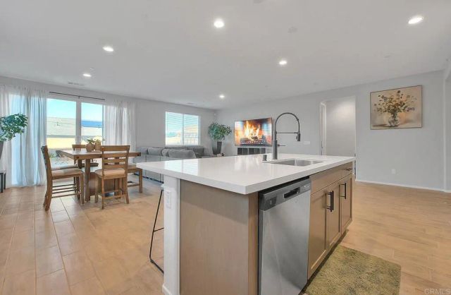 11912 Olivine Road, Victorville, CA 92392