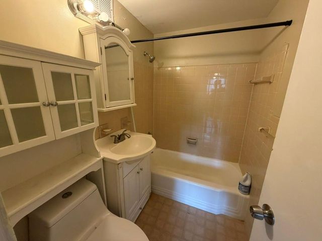 215 Piedmont Avenue NE 605, Atlanta, GA 30308