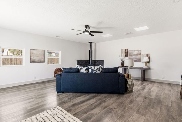 1765 Laird Court SE, Rio Rancho, NM 87124