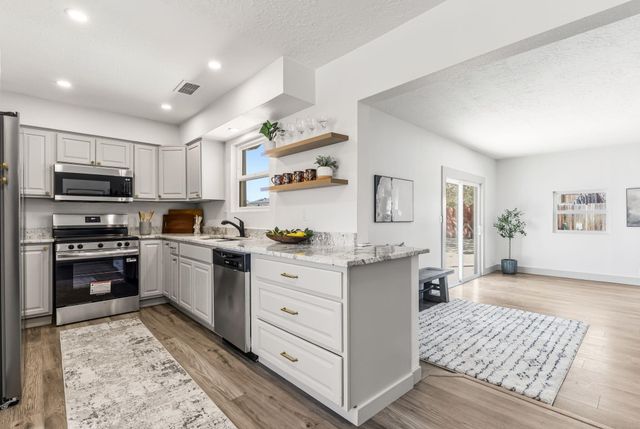 1765 Laird Court SE, Rio Rancho, NM 87124