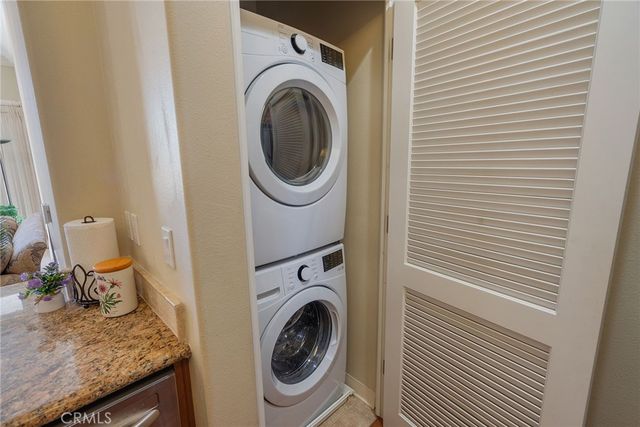 901 Deep Valley Dr 213, Rolling Hills Estates, CA 90274