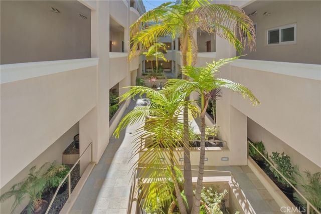 901 Deep Valley Dr 213, Rolling Hills Estates, CA 90274