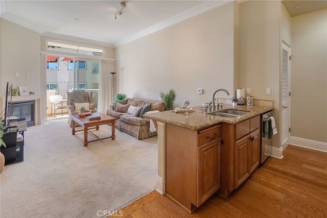 901 Deep Valley Dr 213, Rolling Hills Estates, CA 90274