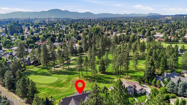 9622 N Country Club DR, Hayden Lake, ID 83835