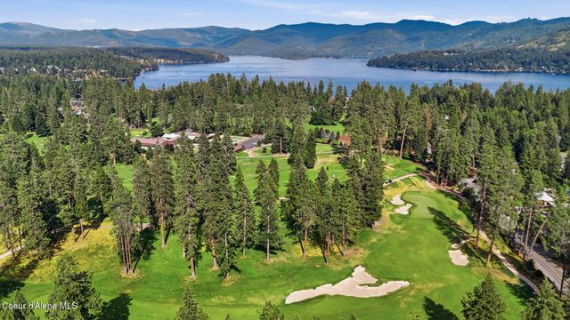 9622 N Country Club DR, Hayden Lake, ID 83835