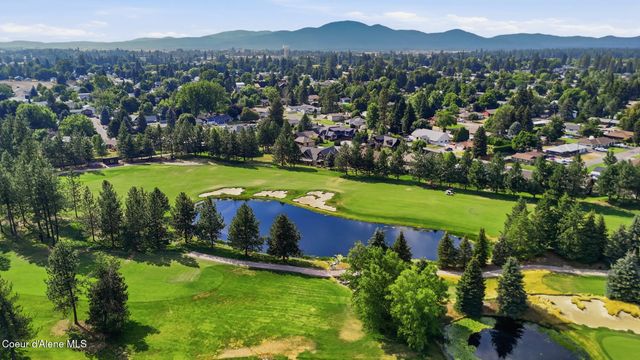 9622 N Country Club DR, Hayden Lake, ID 83835