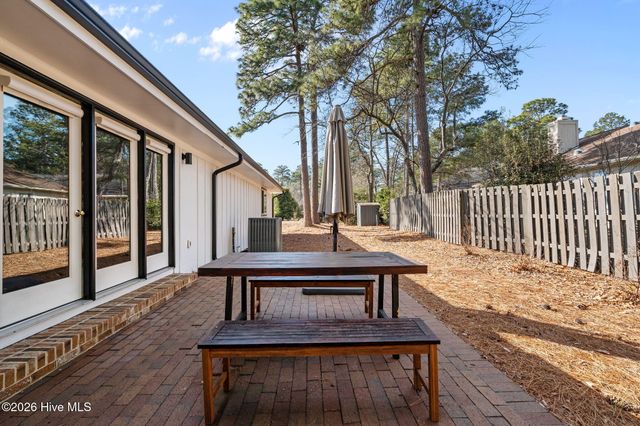 1425 Monticello Drive, Pinehurst, NC 28374