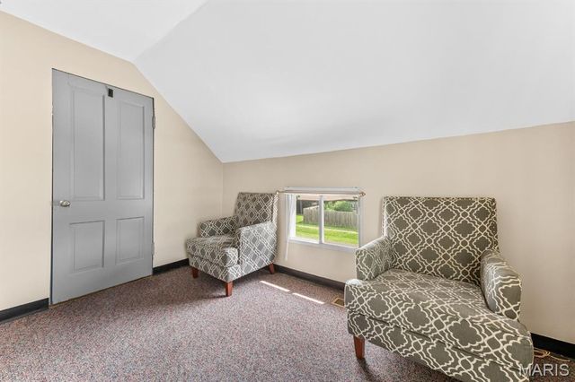 311 S Edwardsville Street, Staunton, IL 62088